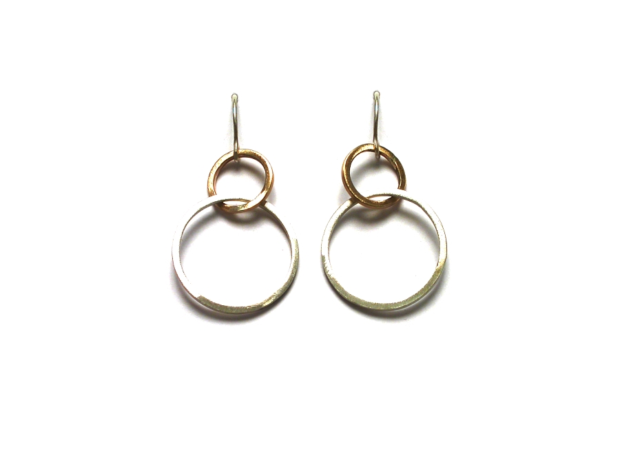 gold & silver interlink earrings   $110.00   item 07-207 