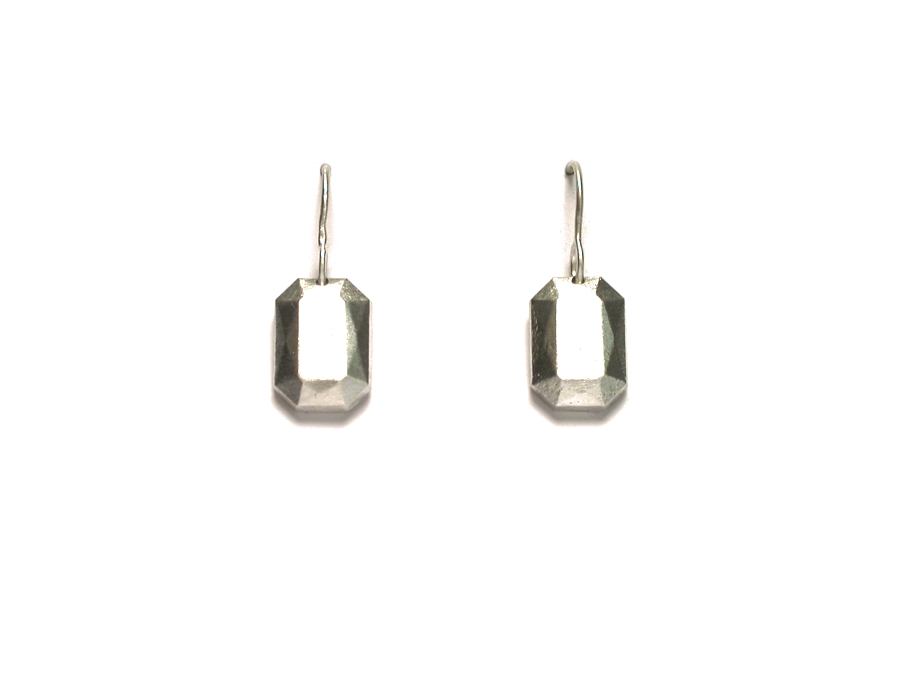 silver octagon 'gem' earrings   $95.00   item 07-248 